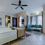 Hotel La Paloma