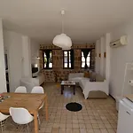 La Paloma 3*