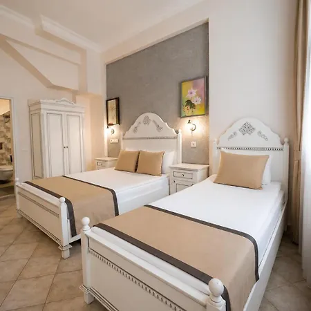 Hotel La Paloma 3*