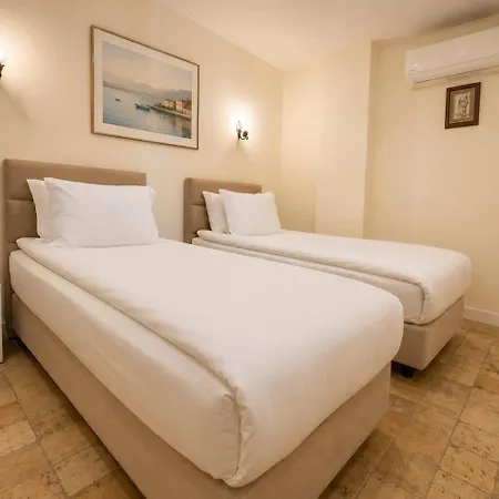 La Paloma Hotel 3*
