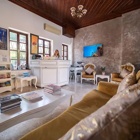 Hotel La Paloma 3*