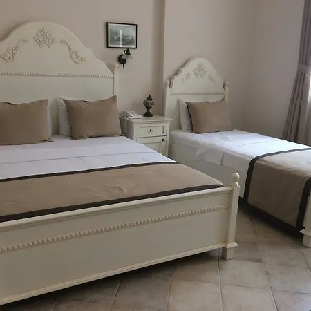 La Paloma 3*