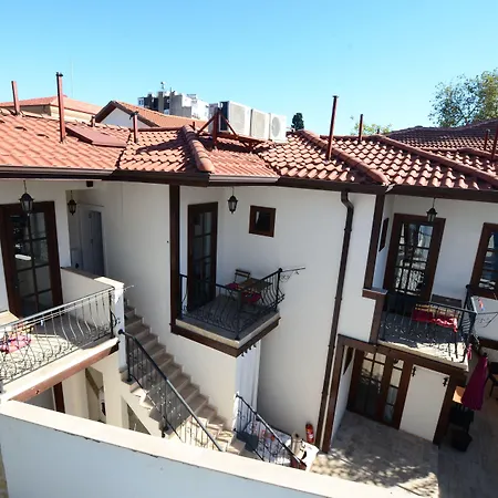 La Paloma 3*