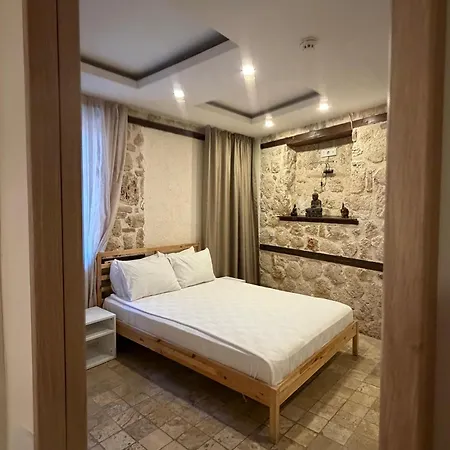 La Paloma 3*