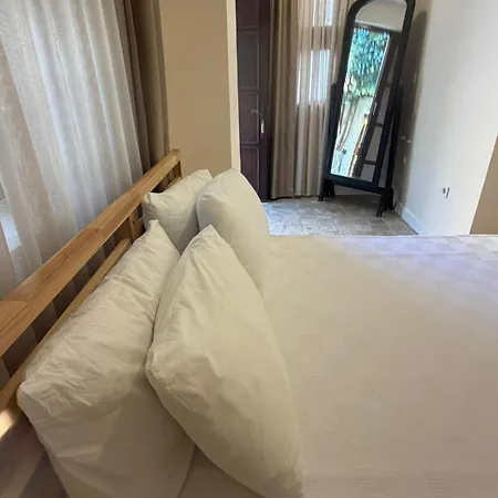 La Paloma 3*